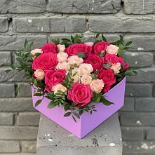 Цветочная композиция из Розы в коробке в Первомайском Ставропольского края