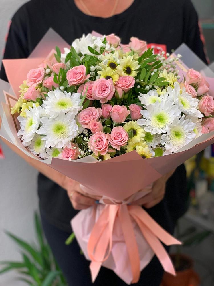 Букет цветов из: Розы и Хризантемы в Первомайском Ставропольского края