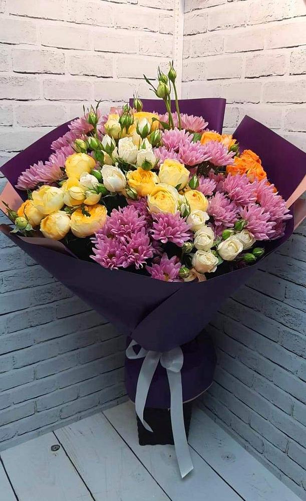 Букет цветов из: Хризантемы и Розы в Первомайском Ставропольского края