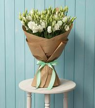 Букет цветов из:  Лизиантусы #REPLACE_PRED# Первомайском Ставропольского края