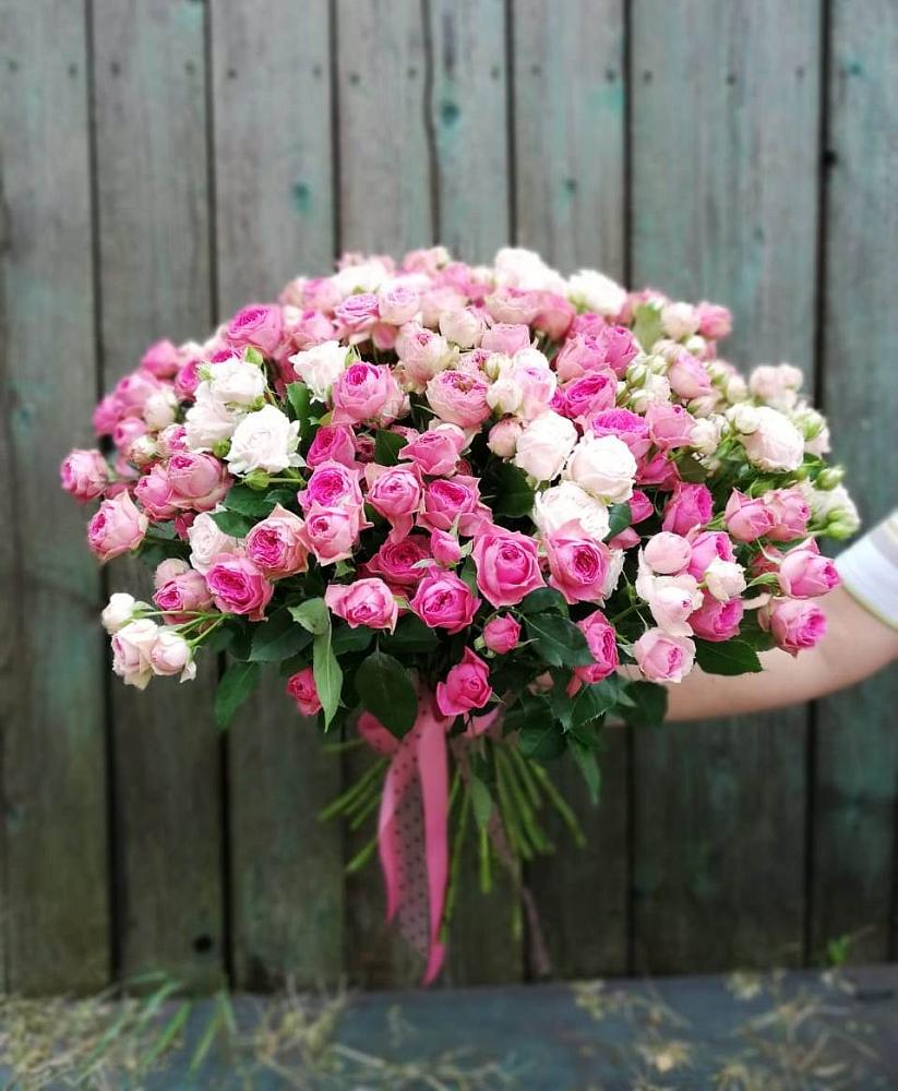 Букет Розовые кустовые розы Натали и Лав Лидия в Первомайском Ставропольского края