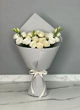 Букет цветов из:  Розы и Лизиантусы в Первомайском Ставропольского края